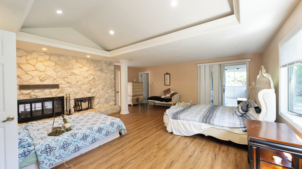 Photo of Bedroom in Bay Shore