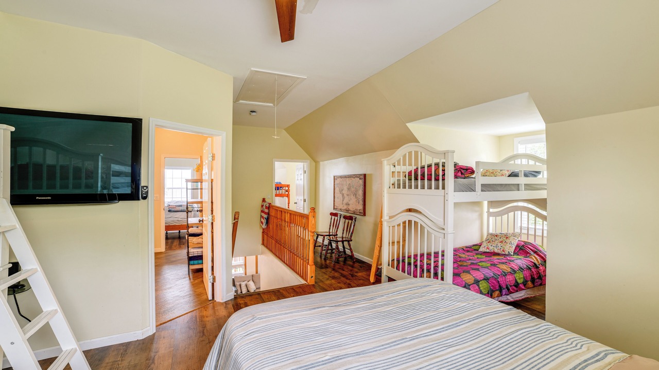 Photo of Bedroom in Durhamville