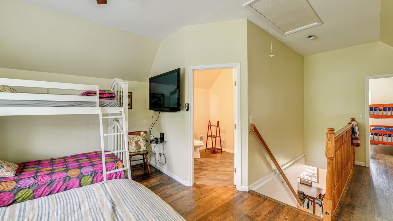 Photo of Bedroom in Durhamville