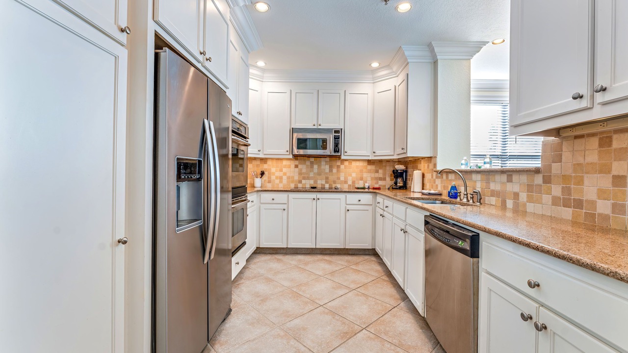 Photo of Kitchen in Carrabelle