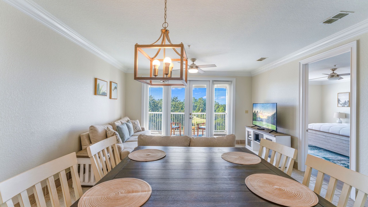 Photo of Livingroom in Carrabelle