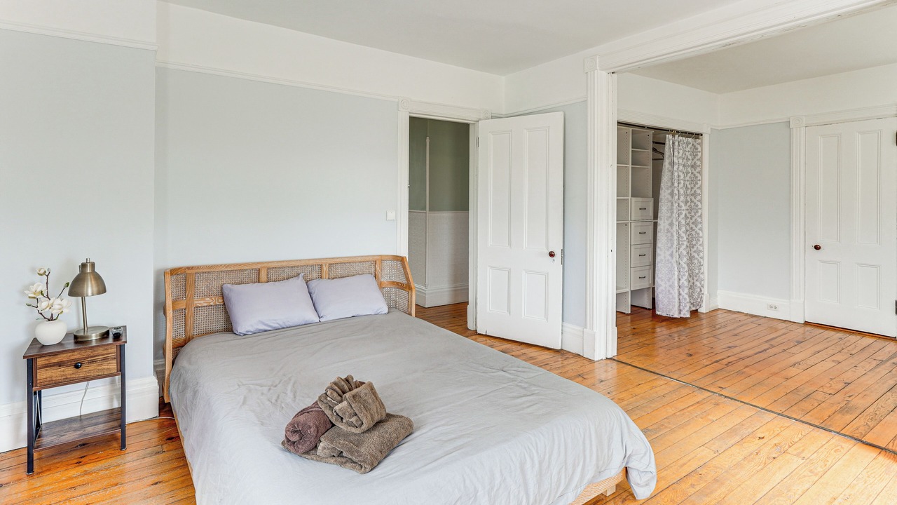 Photo of Bedroom in Newburgh