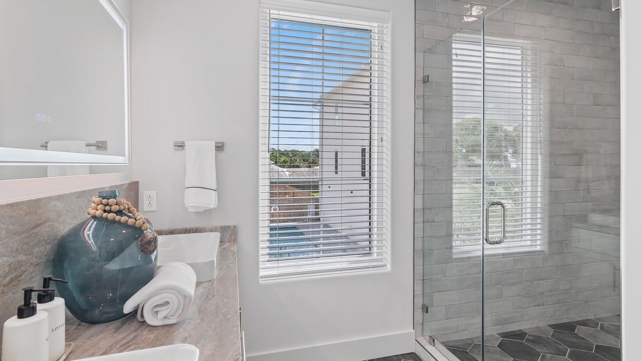 Photo of Bathroom in Laguna Beach