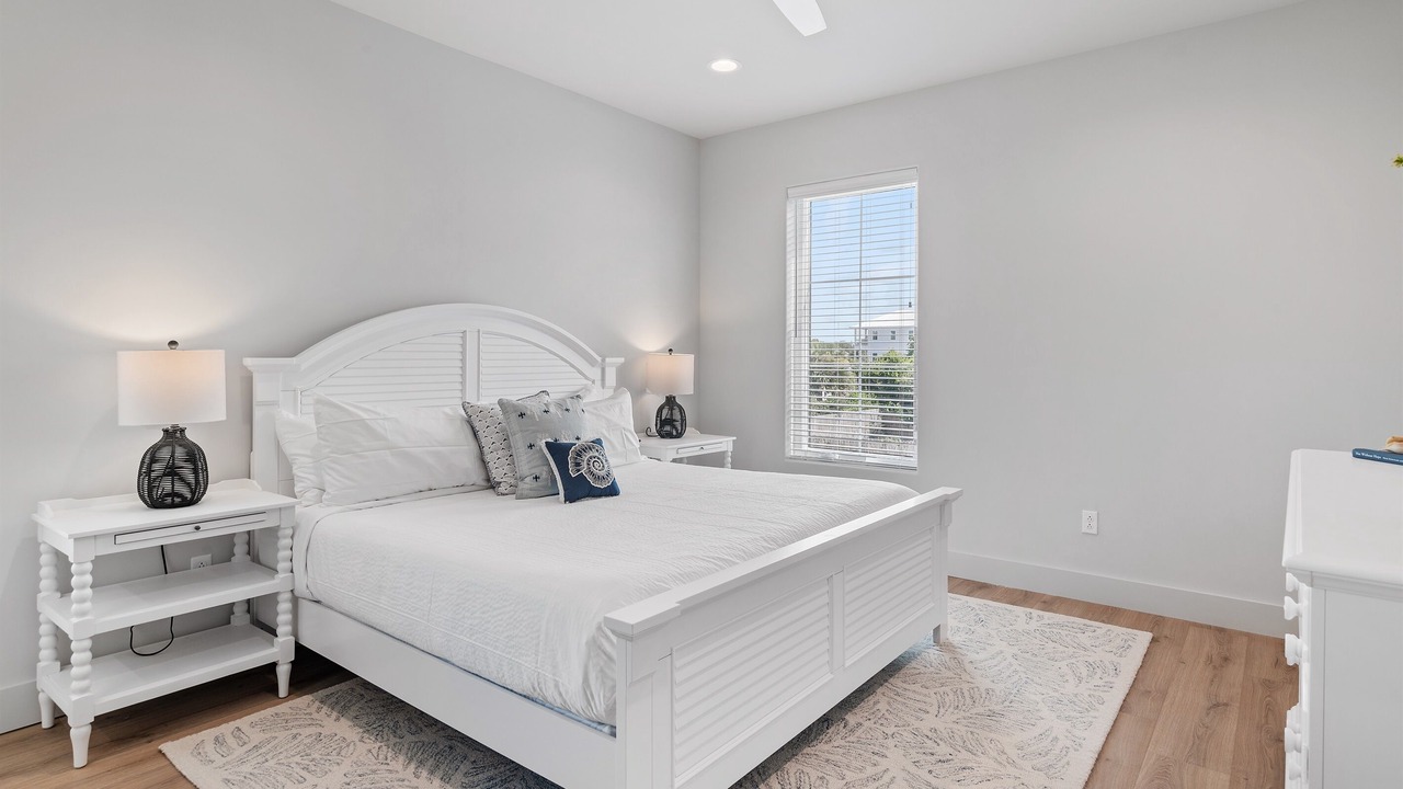 Photo of Bedroom in Laguna Beach