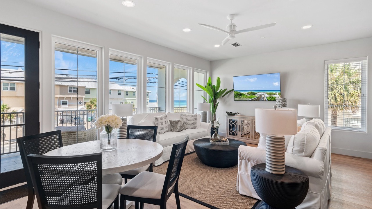 Photo of Livingroom in Laguna Beach