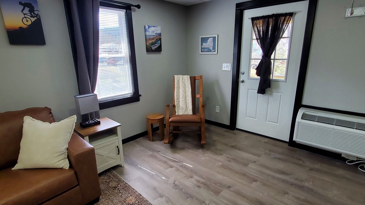 Photo of Livingroom in Whitehall