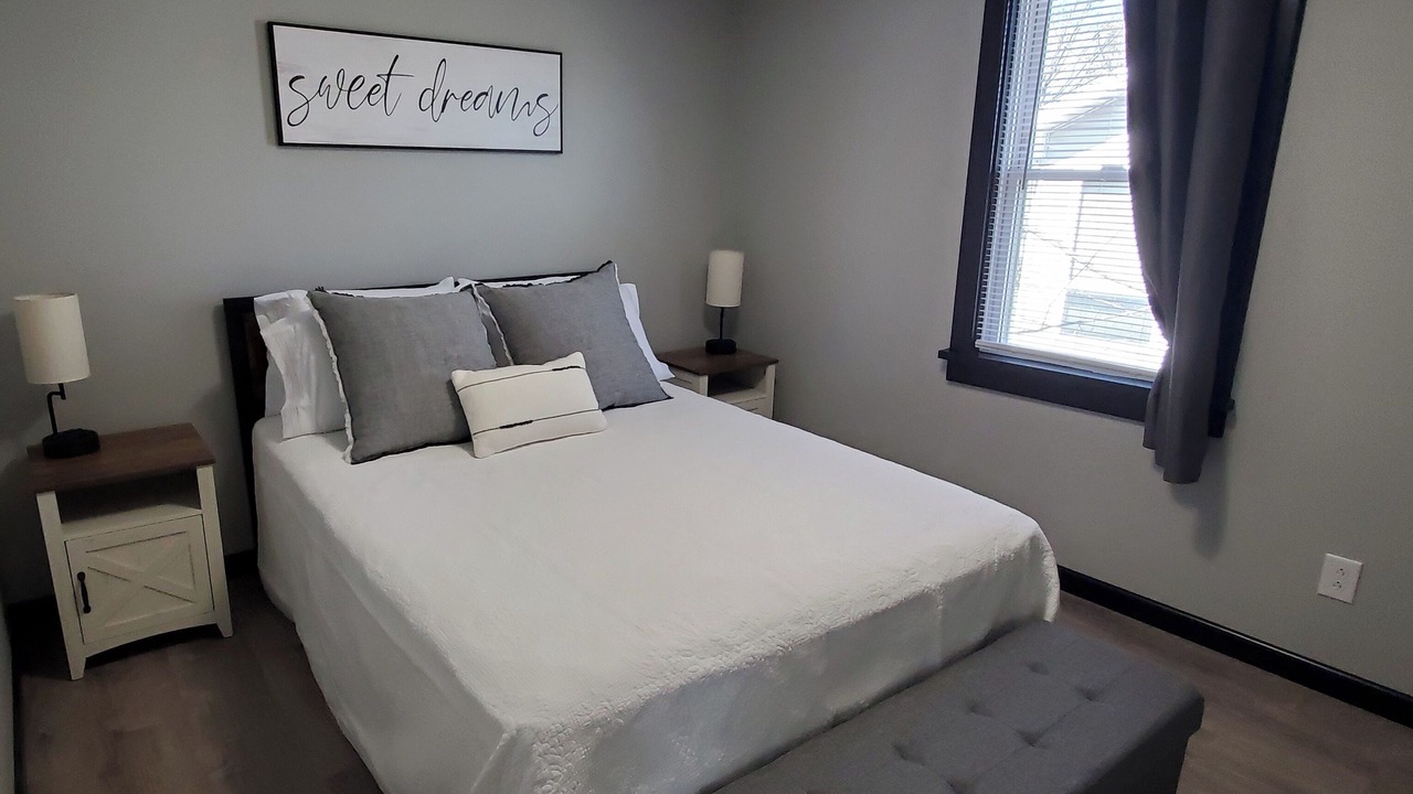 Photo of Bedroom in Whitehall