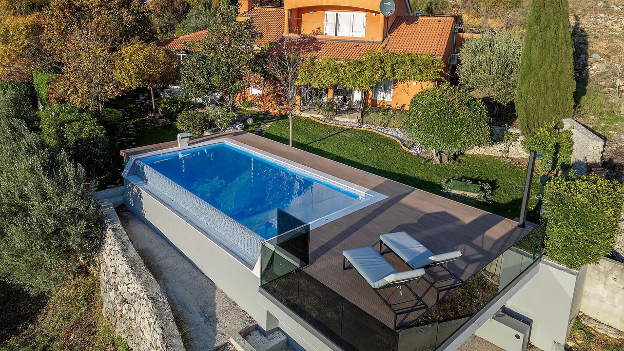 Photo of Outdoor in Klis