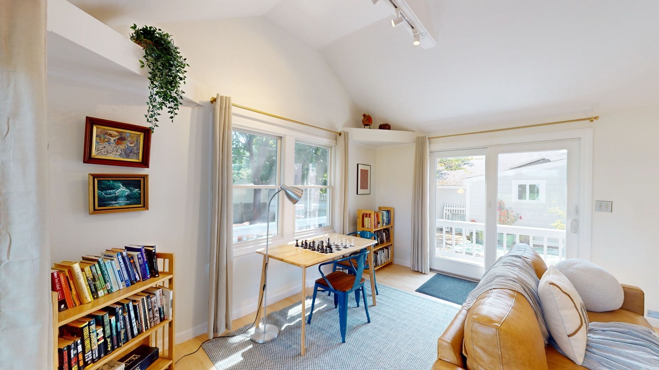Photo of Livingroom in West Hyannisport