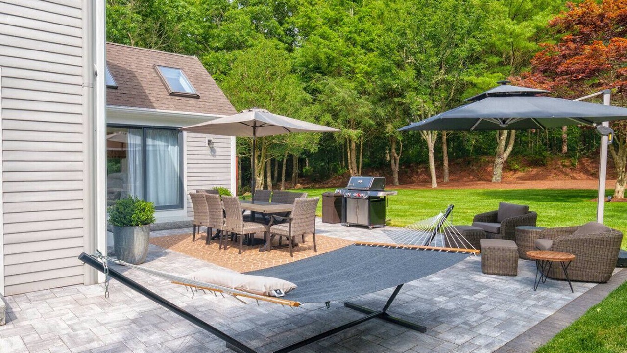 Photo of Outdoor in Silver Beach