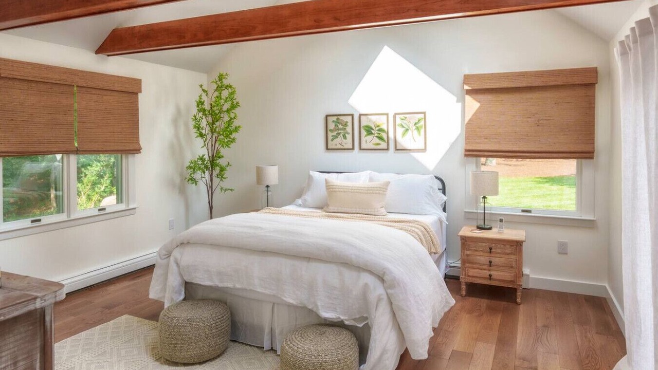 Photo of Bedroom in Silver Beach