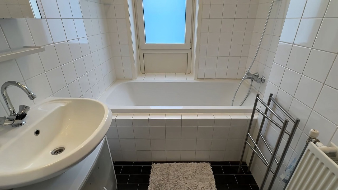 Photo of Bathroom in Staatsliedenbuurt