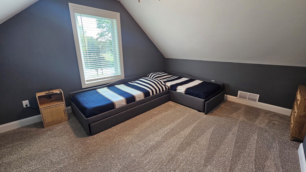Photo of Bedroom in Canadian Lakes