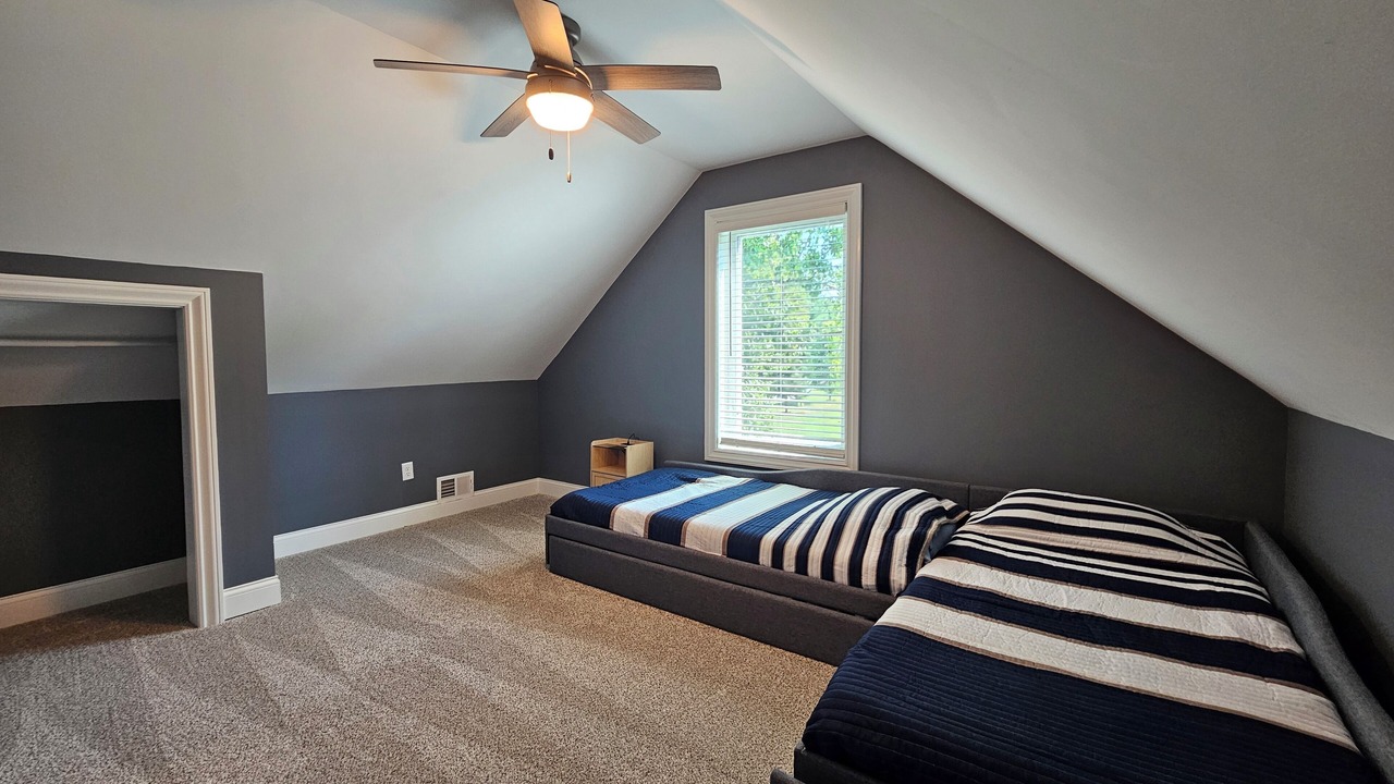 Photo of Bedroom in Canadian Lakes
