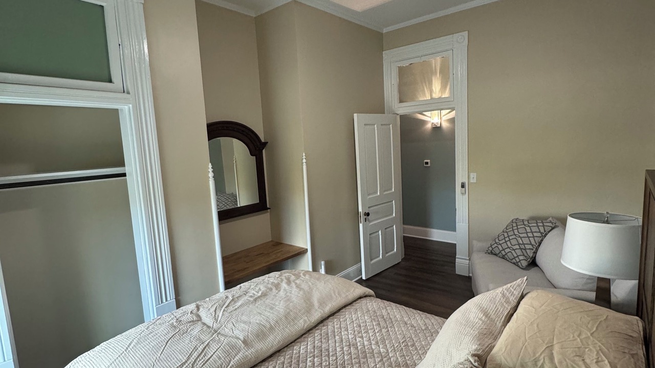 Photo of Bedroom in Babe Denny