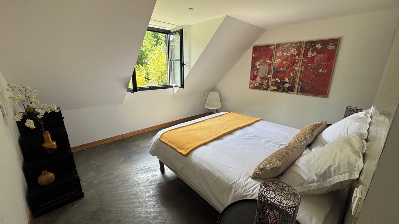 Photo of Bedroom in Dinan
