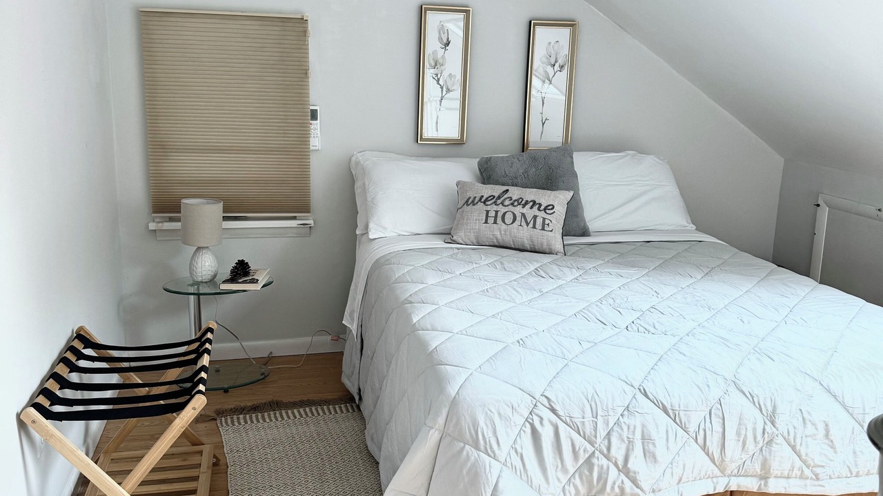 Photo of Bedroom in Port Jefferson Station