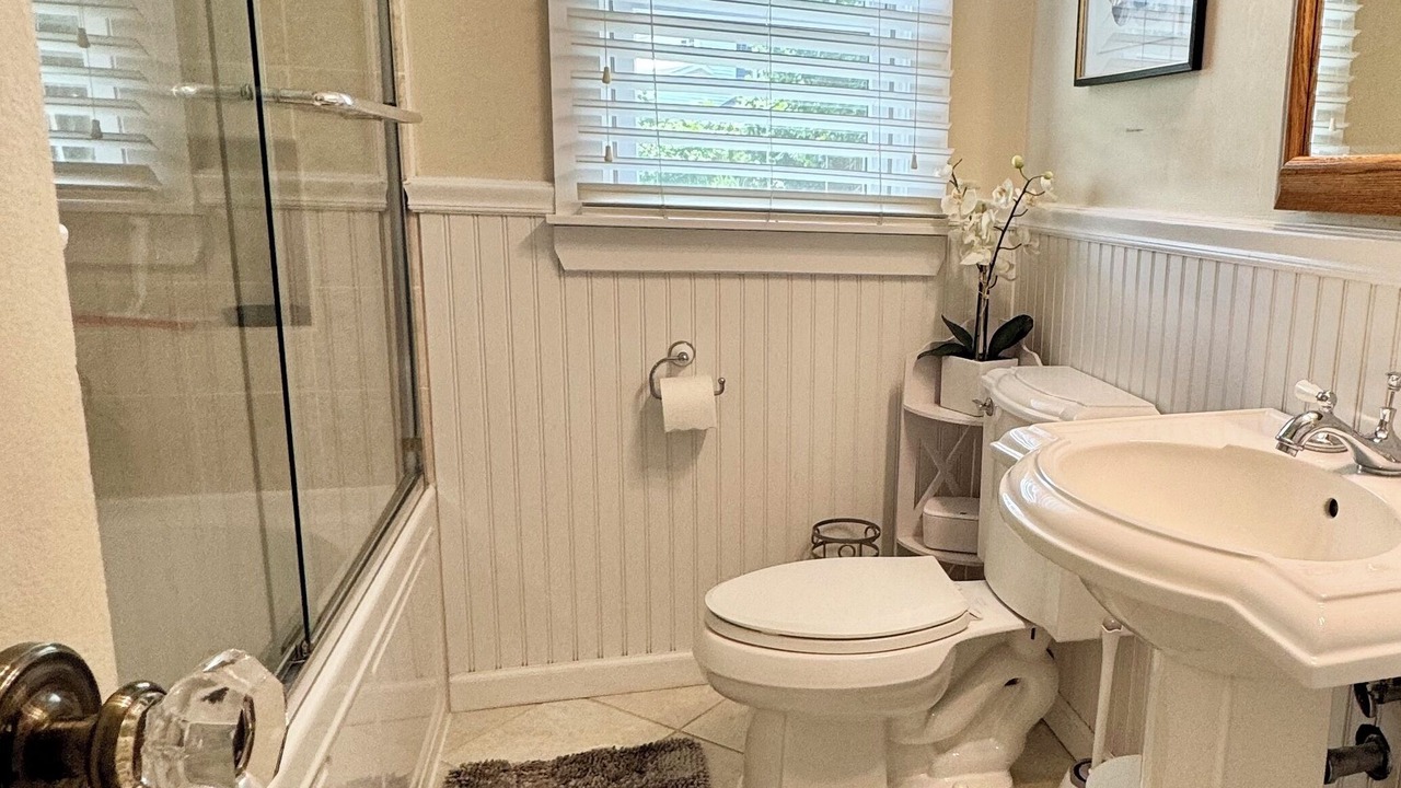 Photo of Bathroom in Port Jefferson Station