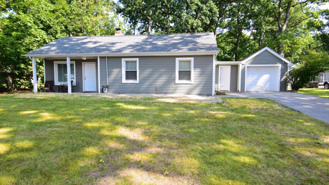 Photo of Outdoor in Wooded Estates