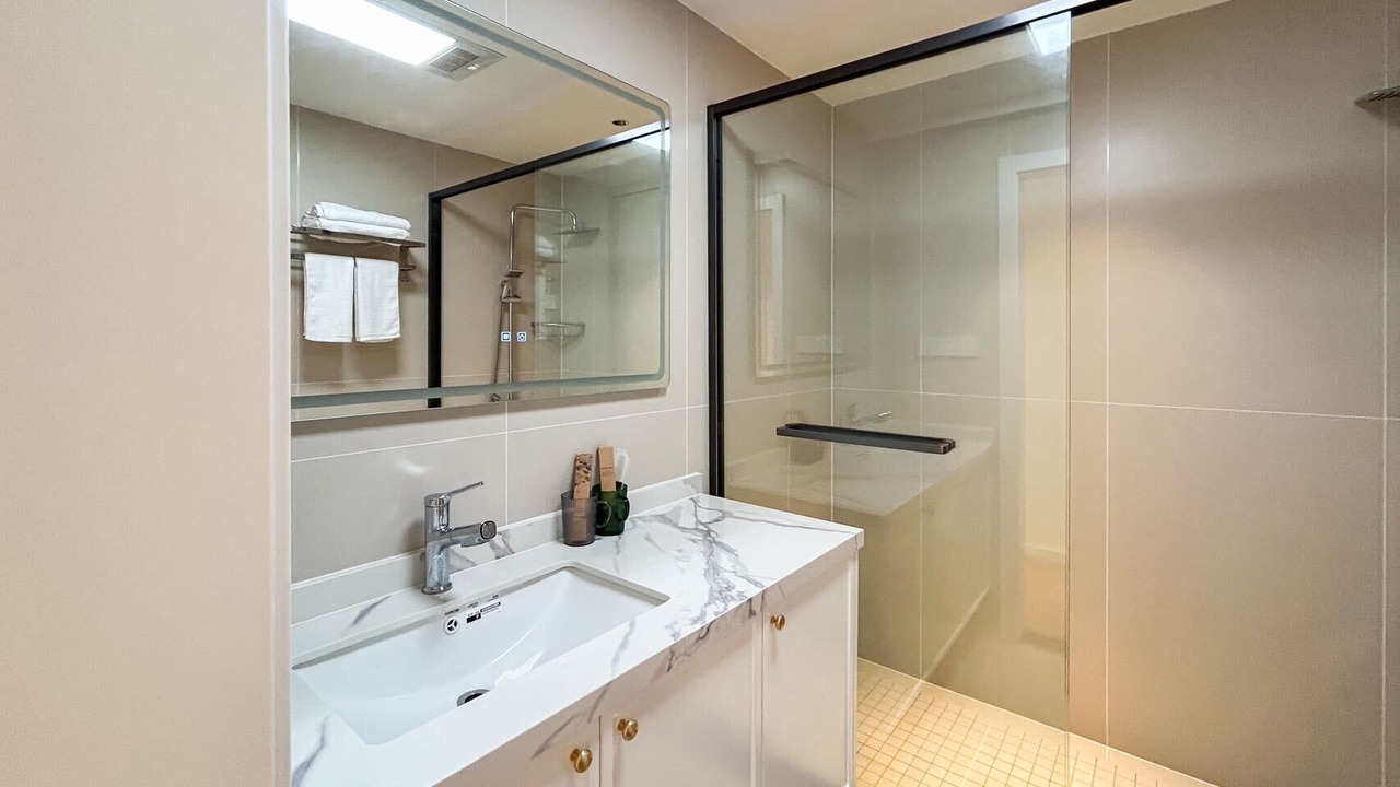 Photo of Bathroom in Downtown Shanghai