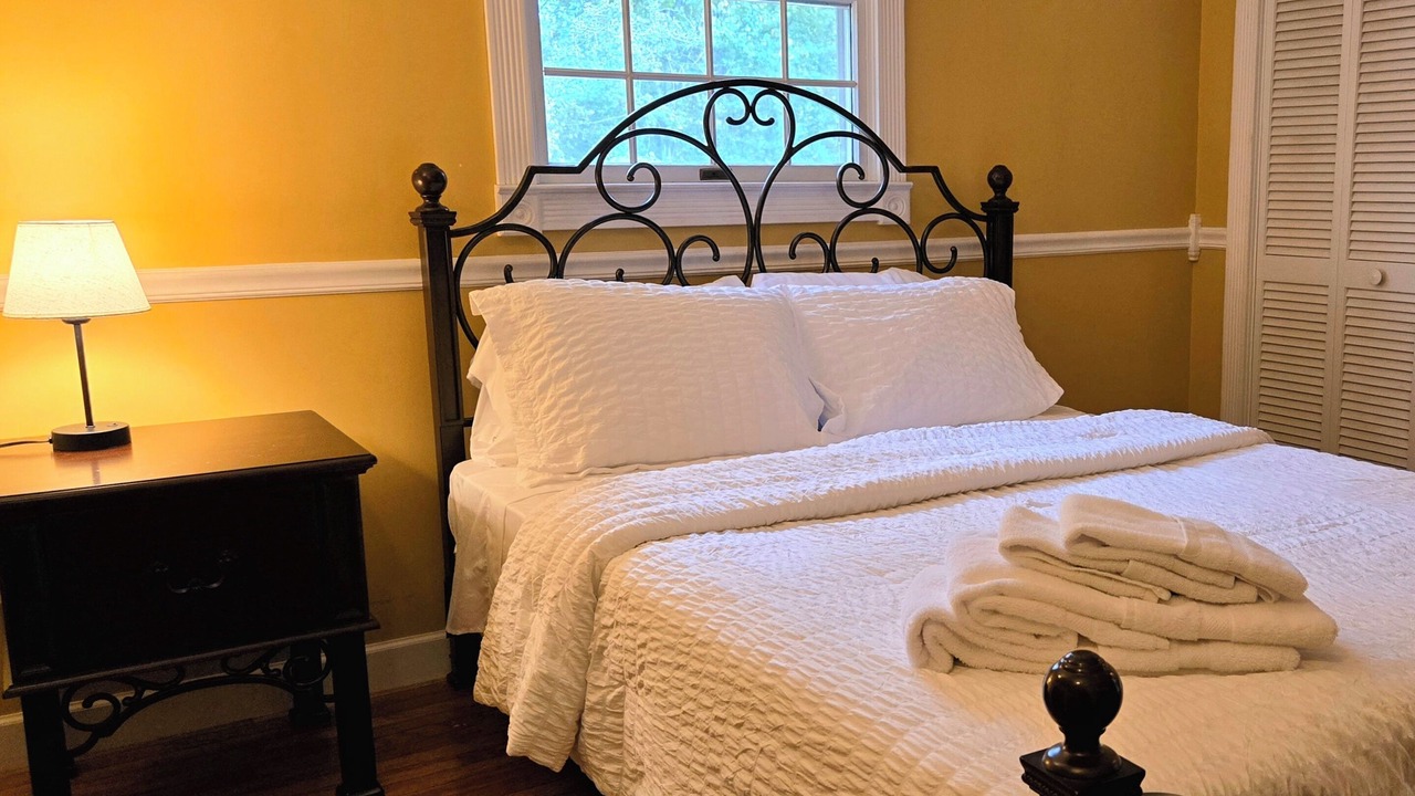 Photo of Bedroom in Fort Edward