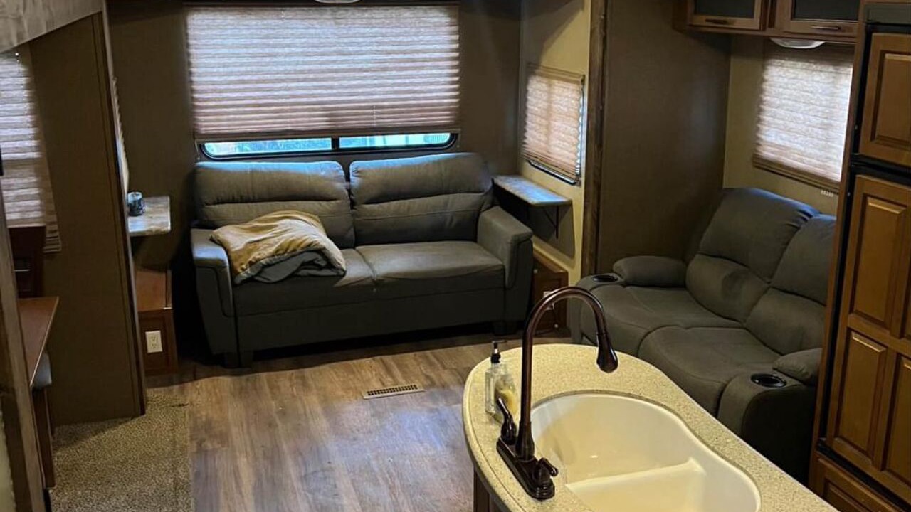 Photo of Livingroom in Southwest Ranches