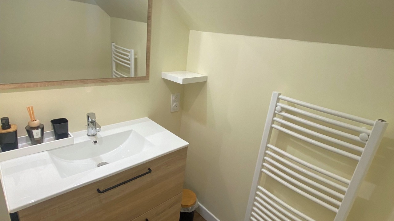 Photo of Bathroom in Dinan