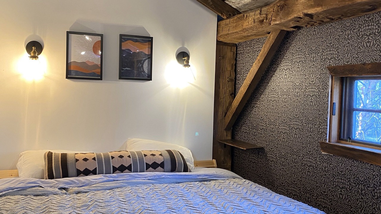 Photo of Bedroom in Huntington