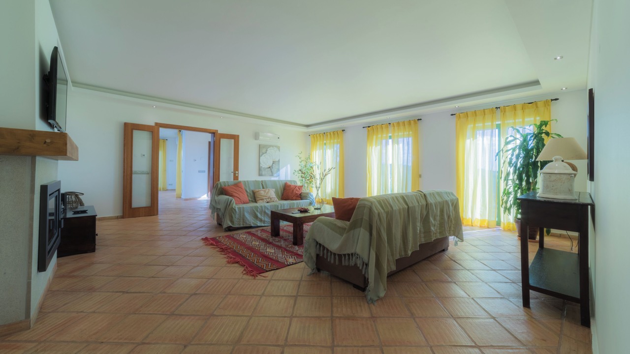 Photo of Livingroom in Ariolos
