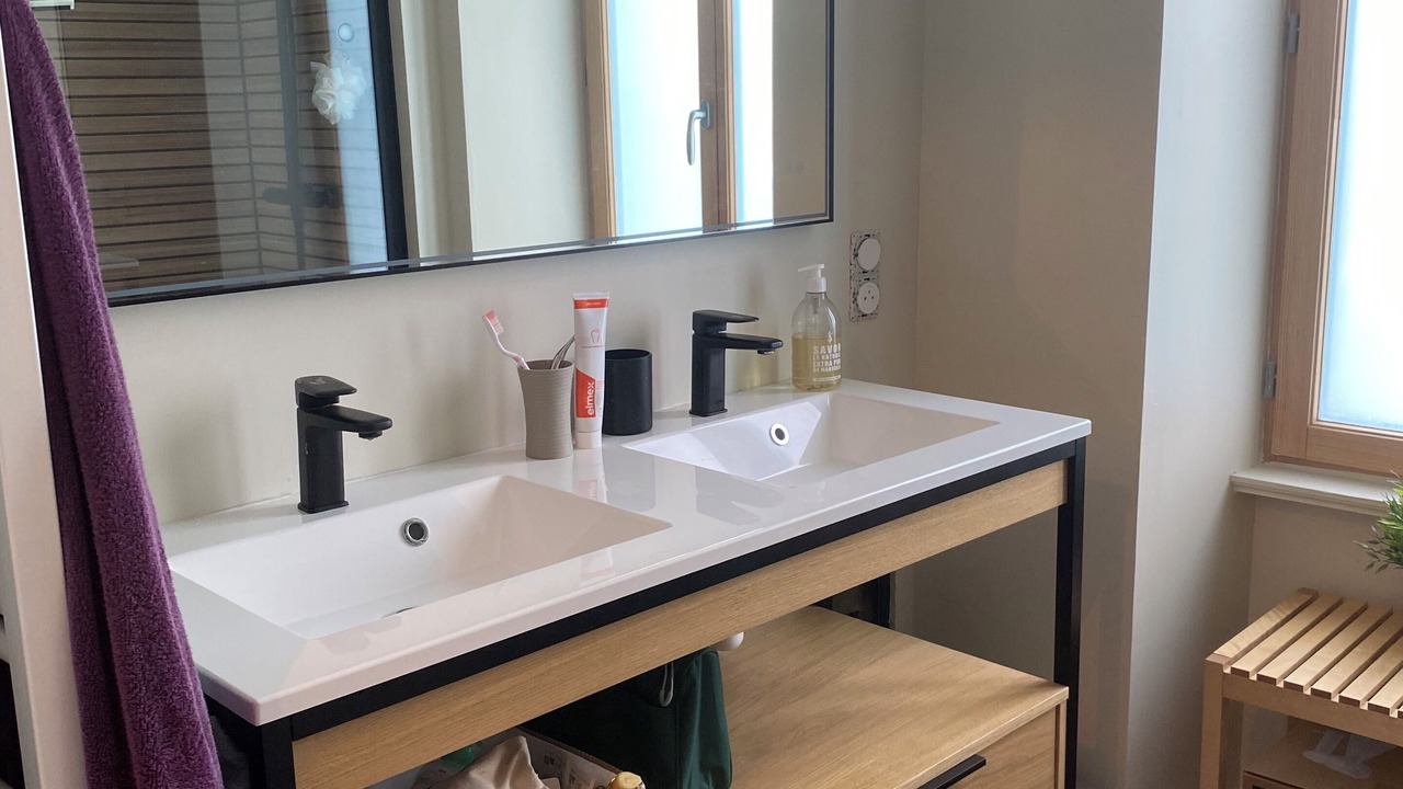 Photo of Bathroom in Lancieux