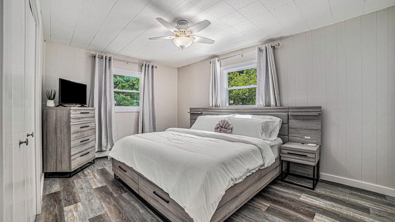 Photo of Bedroom in Alden