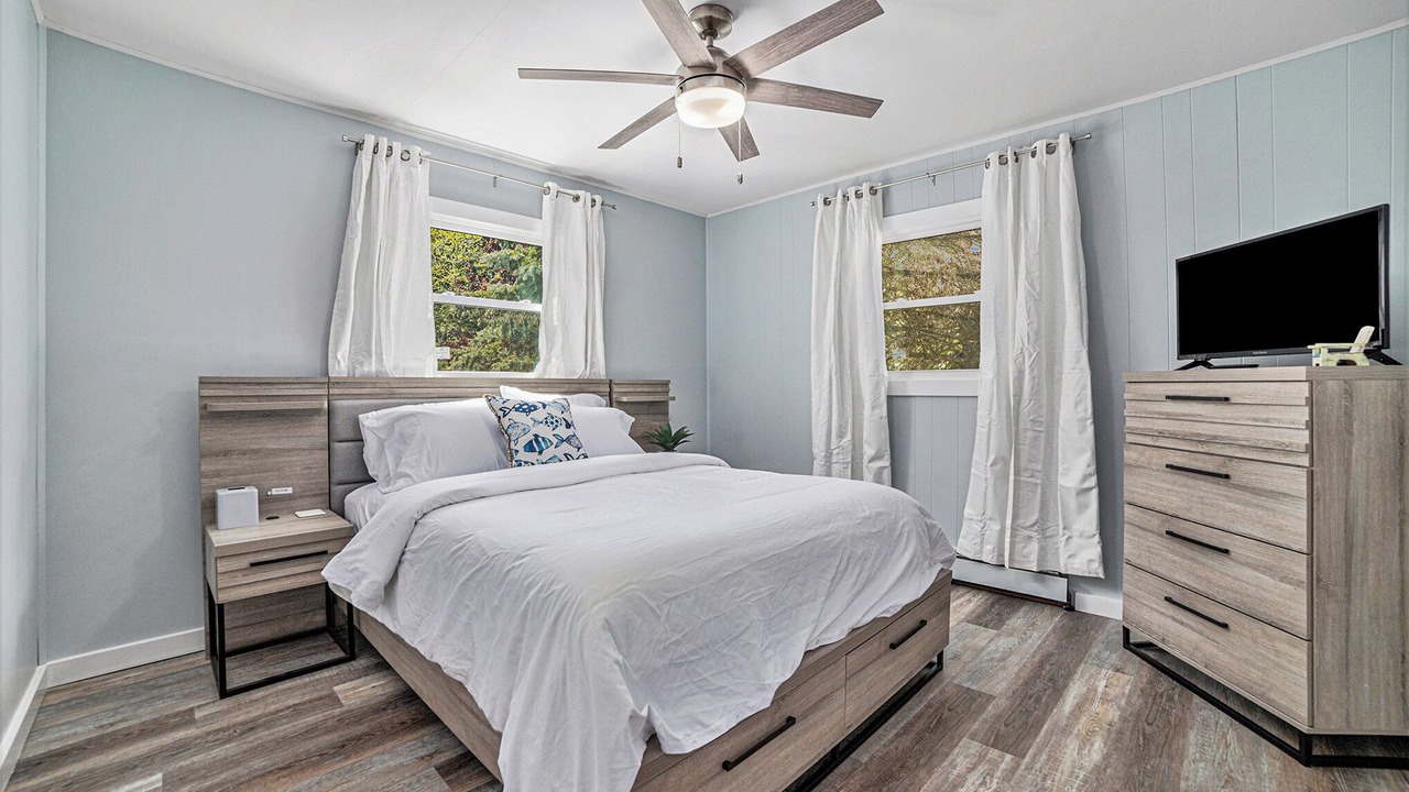 Photo of Bedroom in Alden