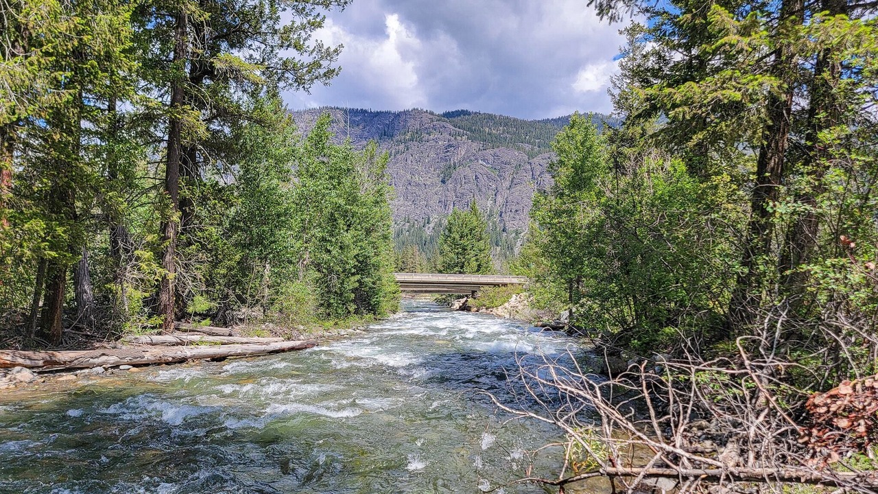 Photo of Others in Mazama