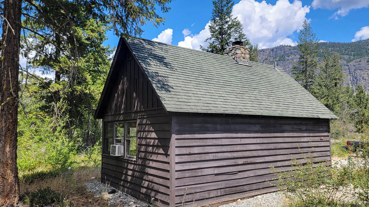 Photo of Others in Mazama