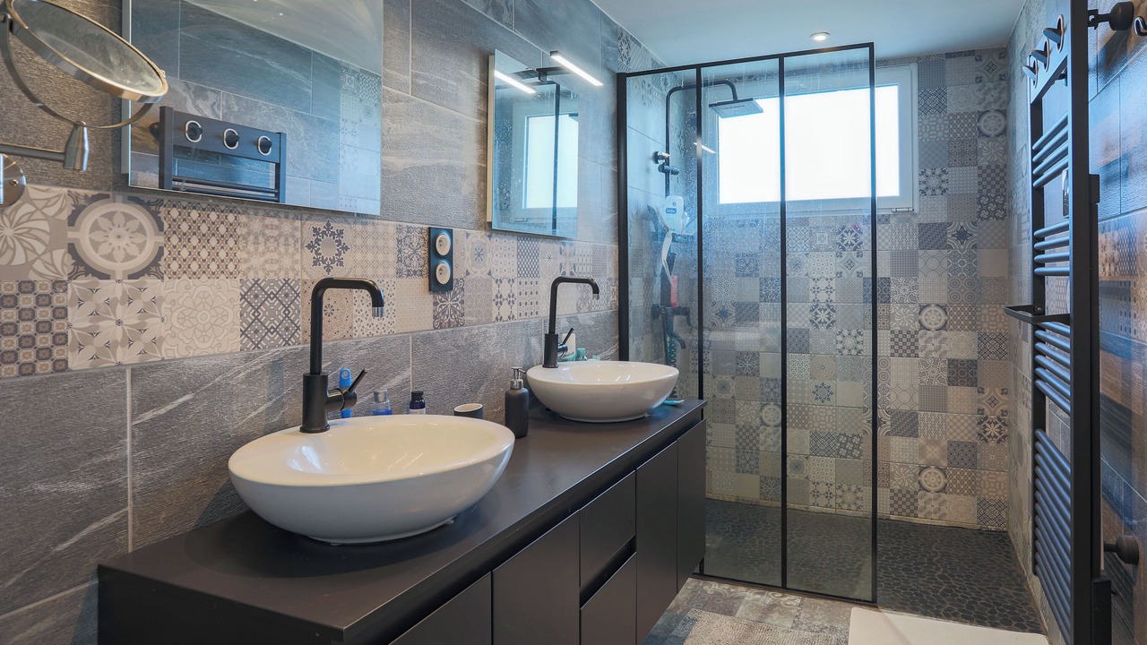 Photo of Bathroom in Langueux