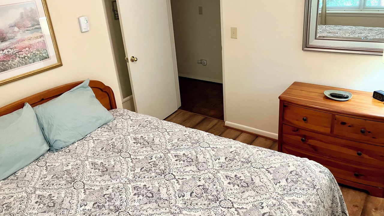 Photo of Bedroom in Batesville