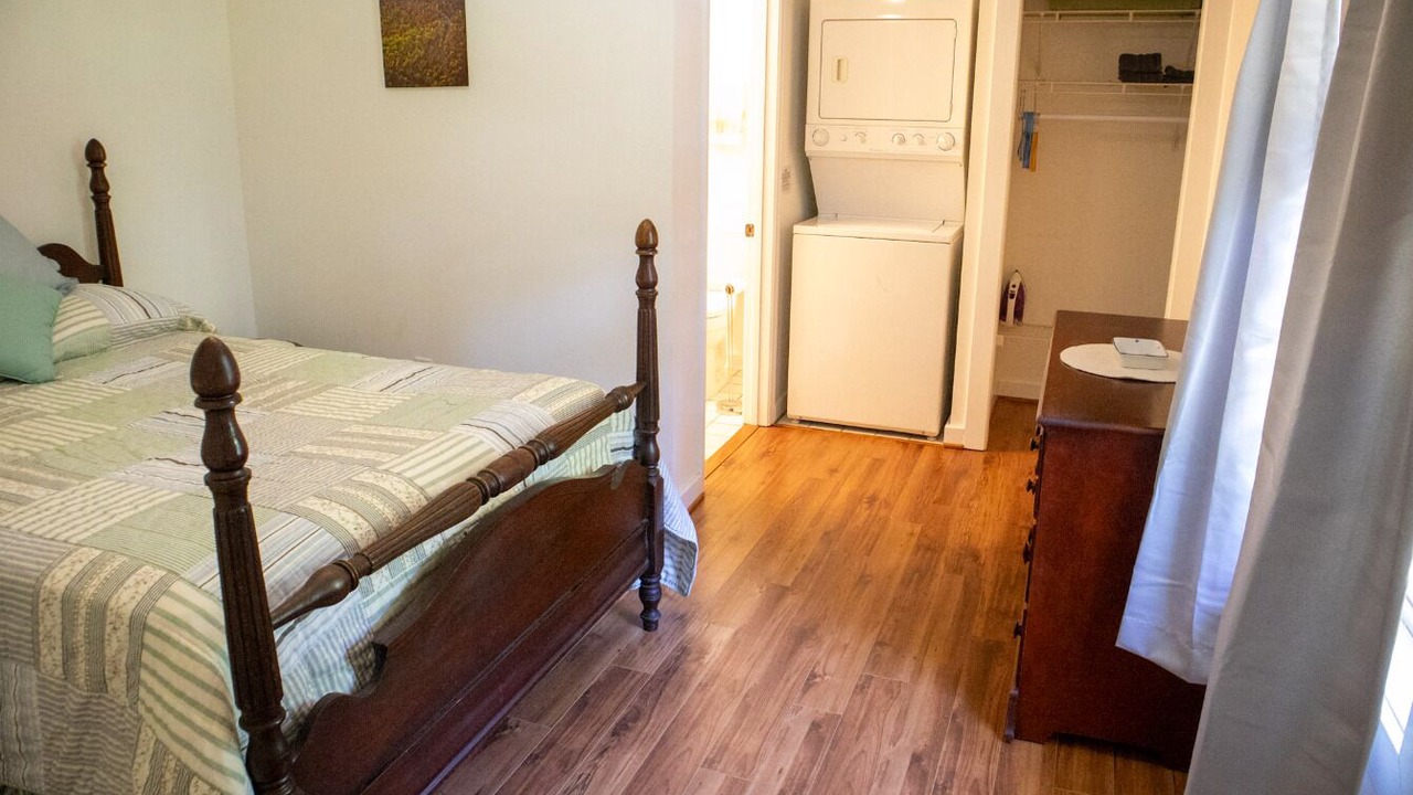 Photo of Bedroom in Batesville