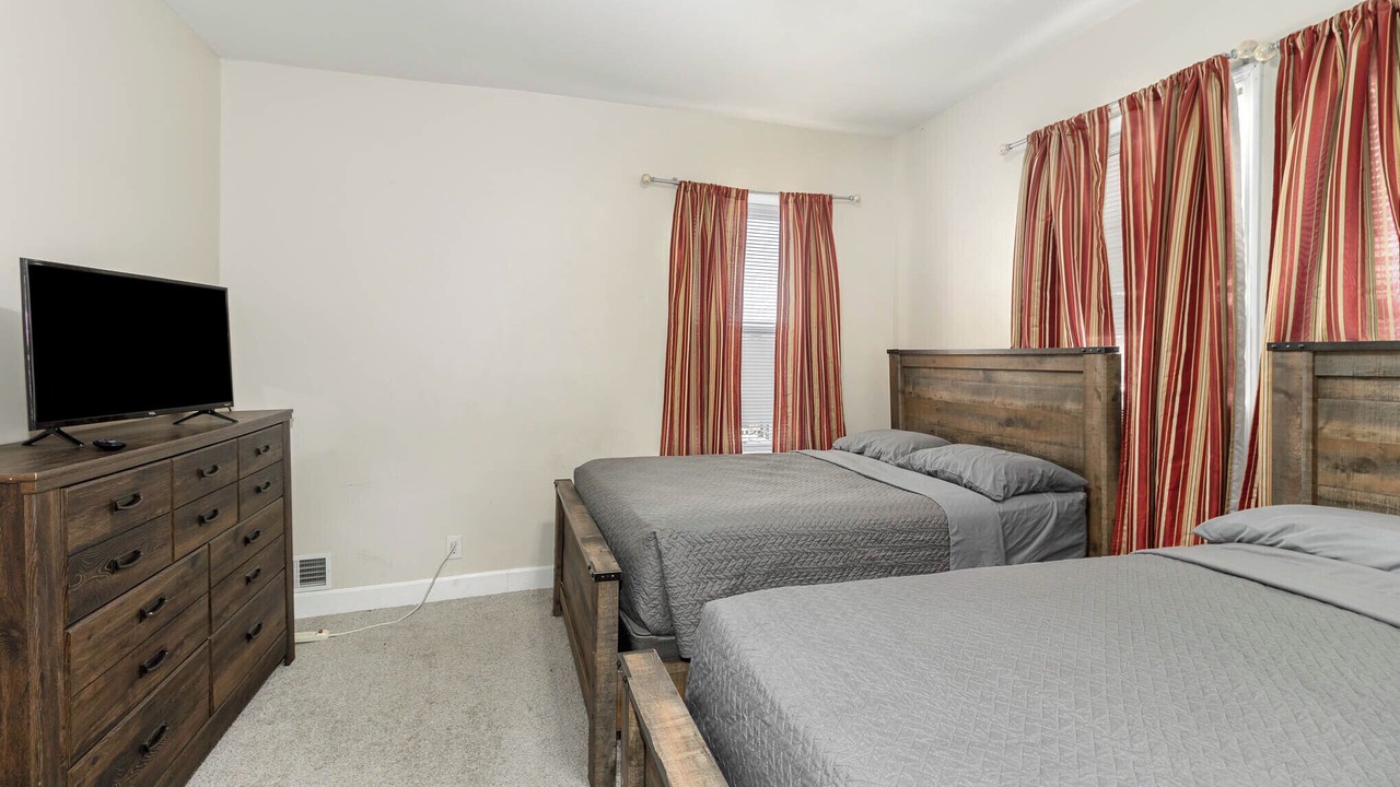 Photo of Bedroom in Corryville
