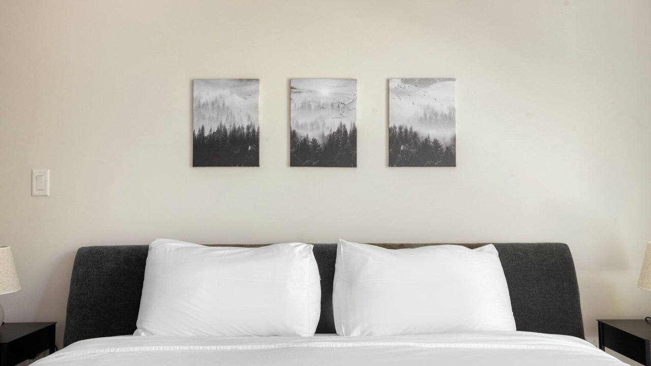 Photo of Bedroom in Lower Washington - Mount Hope