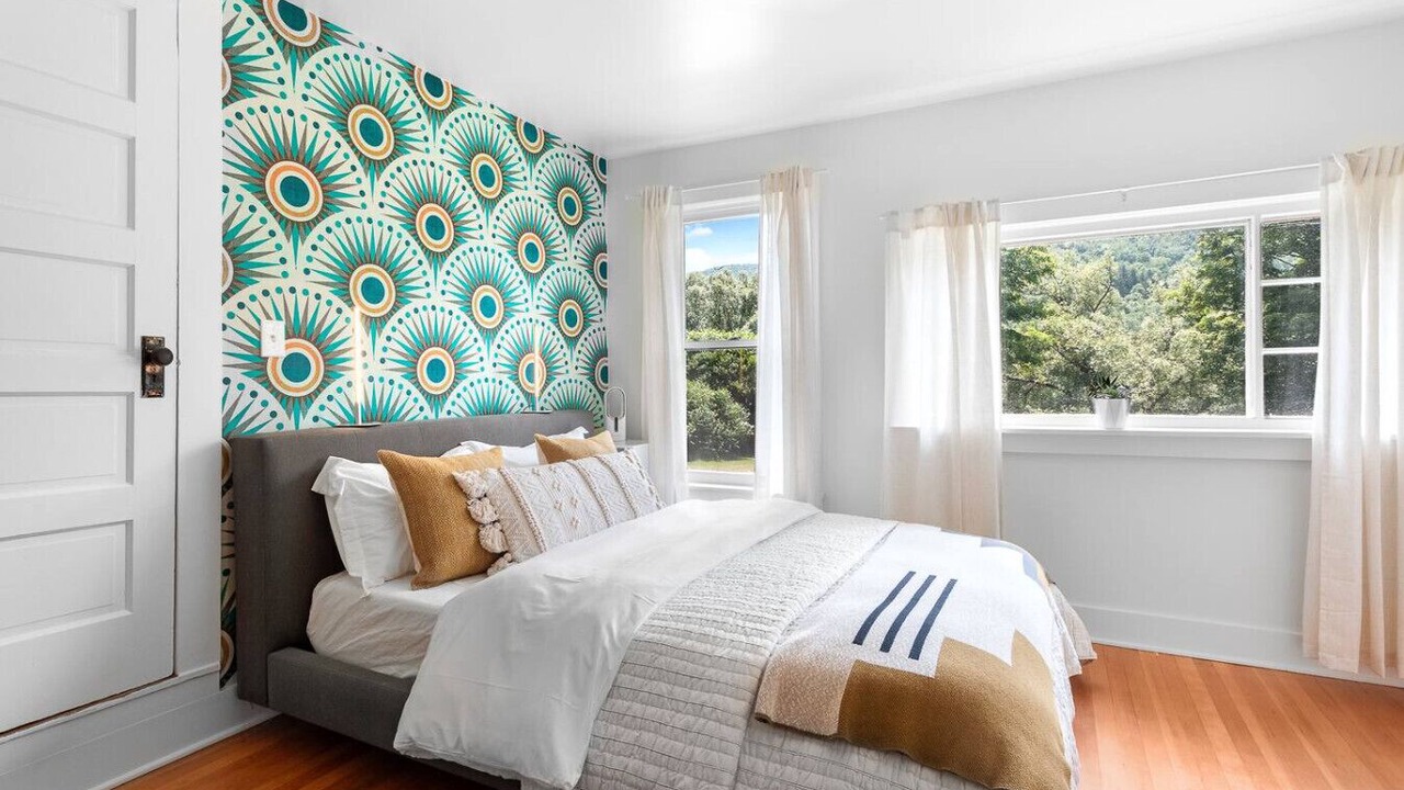 Photo of Bedroom in Bovina Center