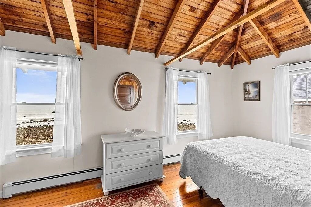 Photo of Bedroom in Scituate