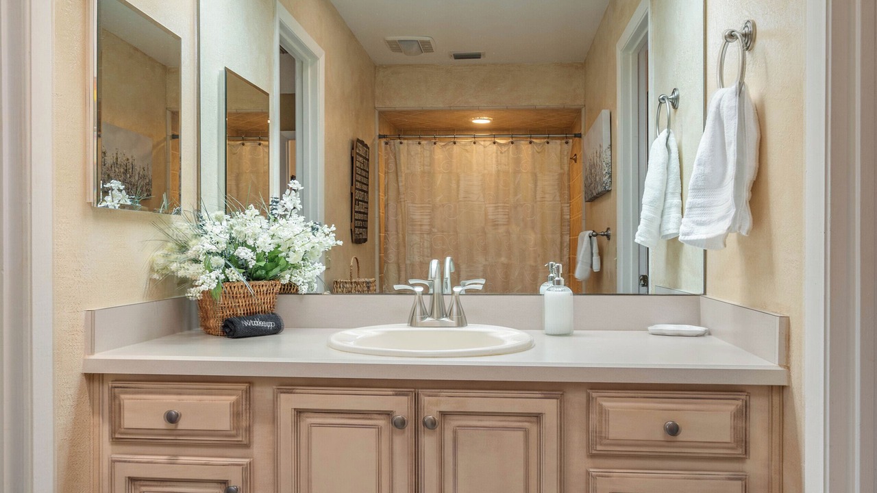 Photo of Bathroom in Lake Wales