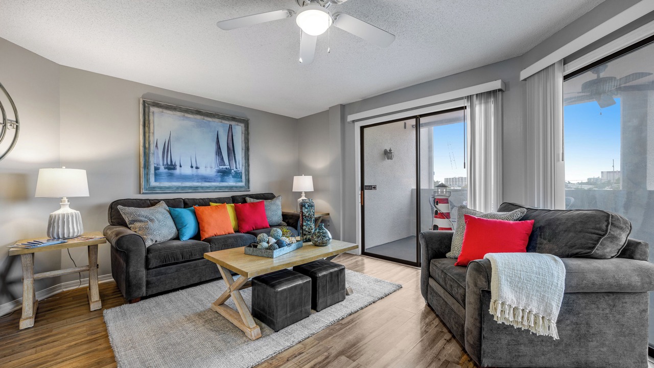 Photo of Livingroom in Gulf Lagoon Beach