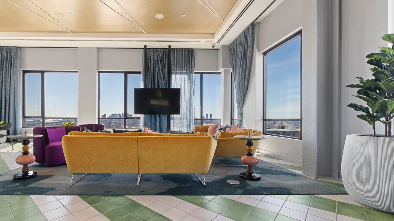 Photo of Livingroom in Assembly Square