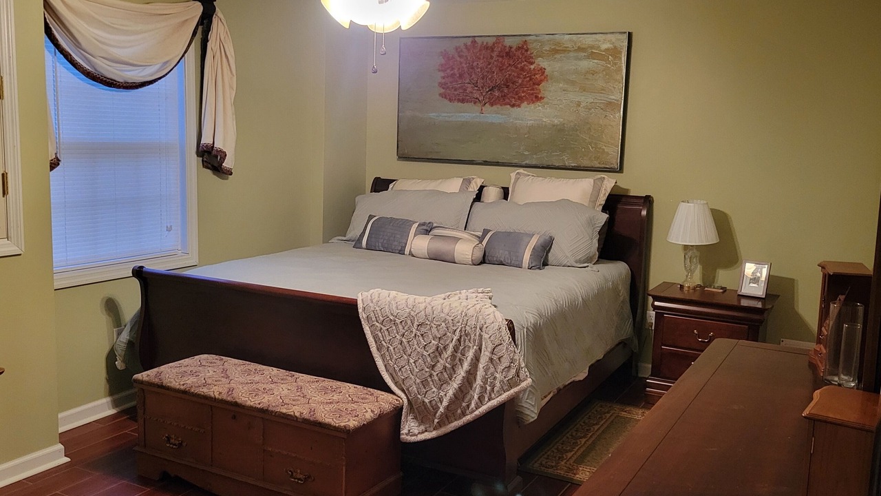 Photo of Bedroom in Appomattox