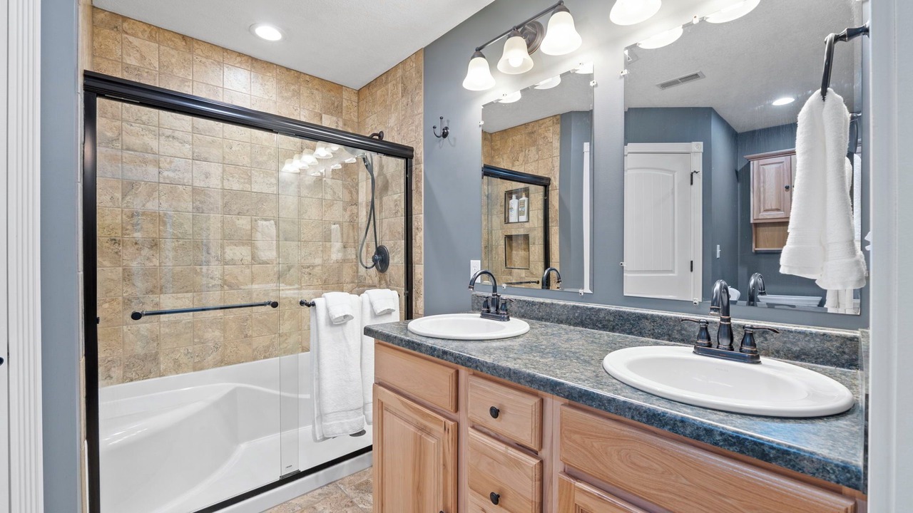 Photo of Bathroom in Auburn