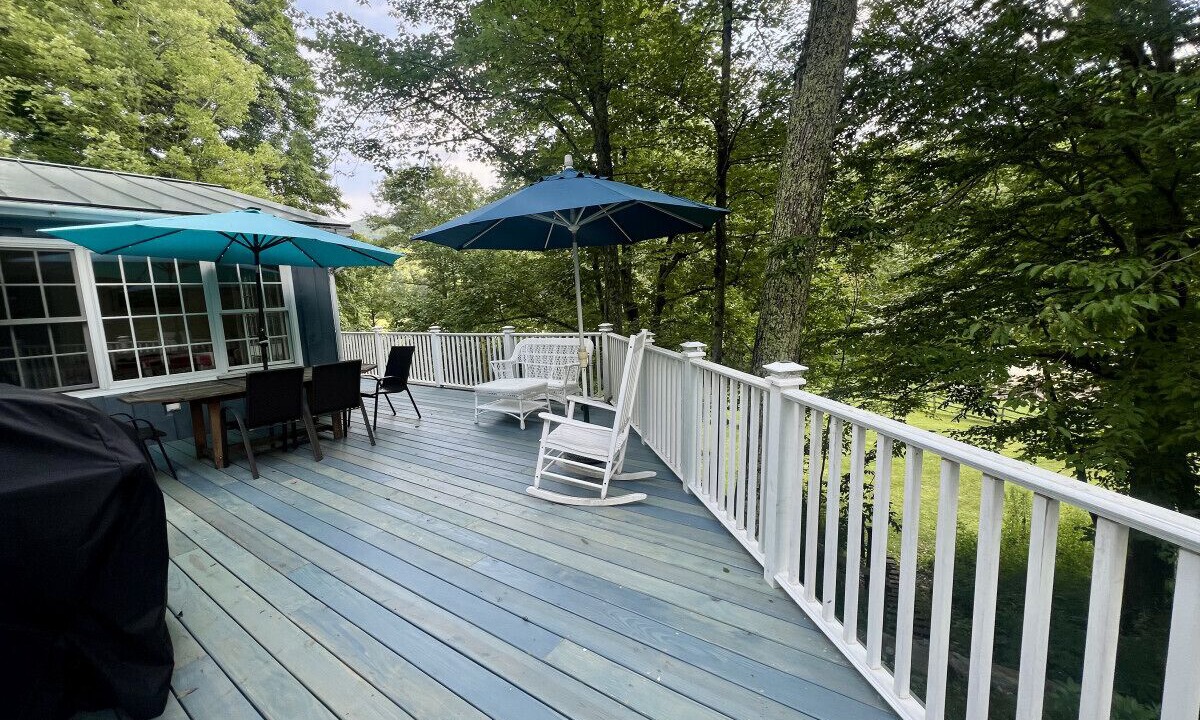 Photo of Outdoor in West Arlington