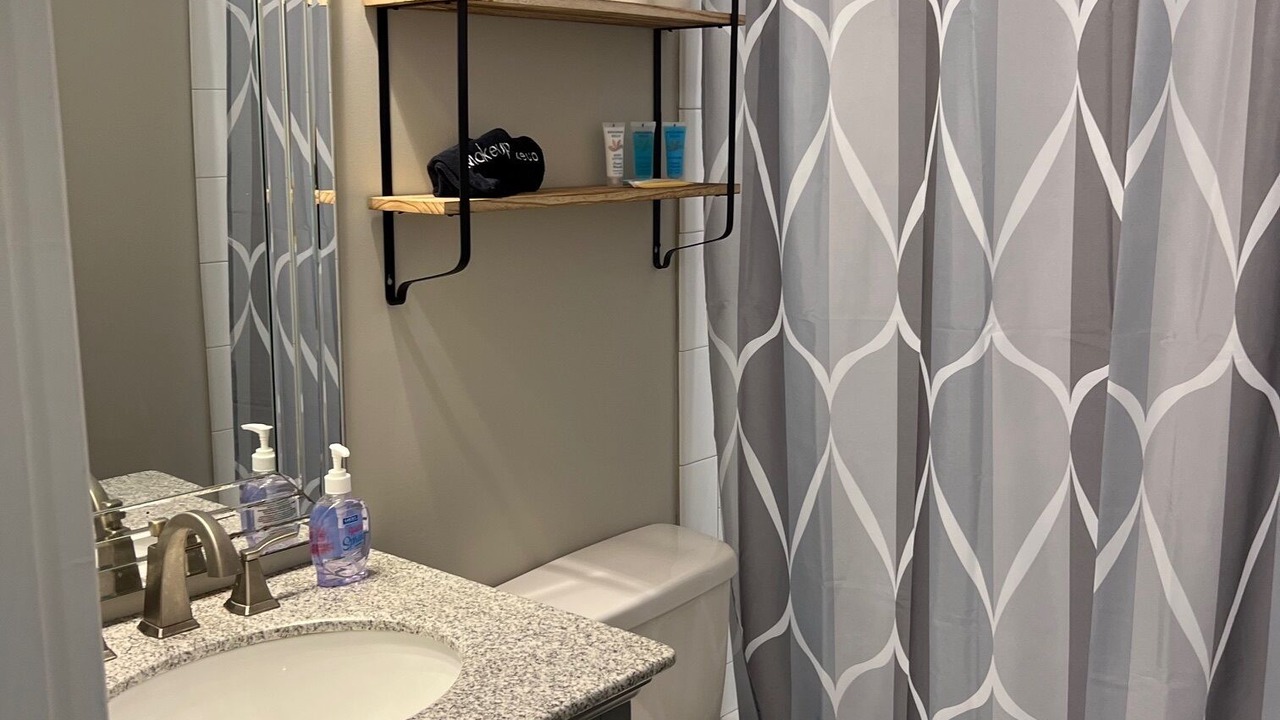Photo of Bathroom in Valdosta