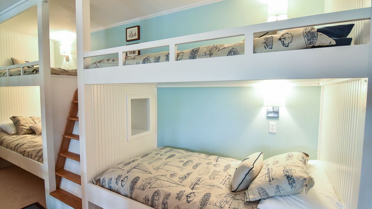 Photo of Bedroom in Greenbush