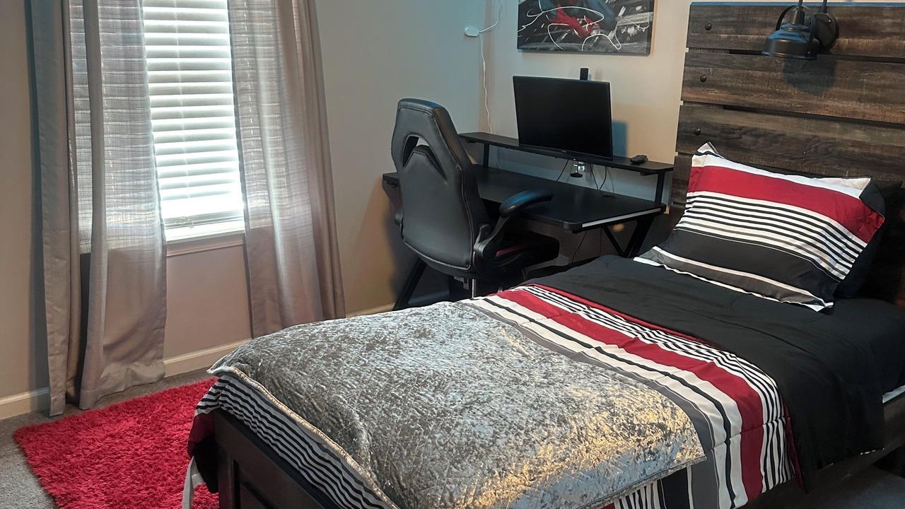 Photo of Bedroom in Stockwell